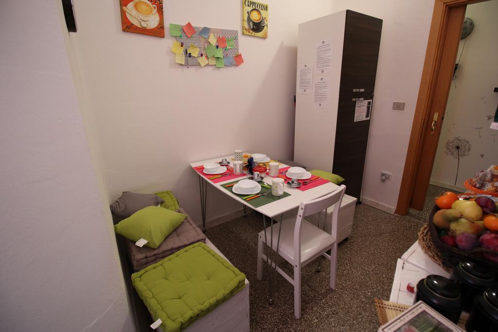 Bed 'N Books Bed & Breakfast Sassari エクステリア 写真